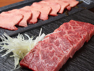 焼肉の三是 （ヤキニクノミコレ）