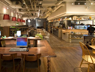 WIRED KITCHEN 浦和パルコ店（カフェ・カンパニー株式会社）