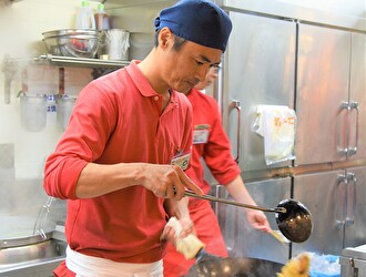 ぎょうざの満洲 JR長居駅店