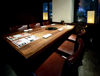 炭火焼肉力丸　なんば湊町店