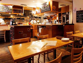 表参道ワイン食堂Den