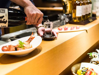 『板バ酒バ魚』