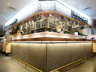 立食い寿司 根室花まる FOOD＆TIME ISETAN YOKOHAMA店