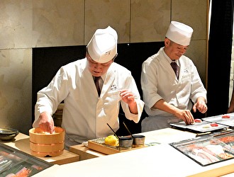 鮨 以とう 一貫／株式会社 いとう屋