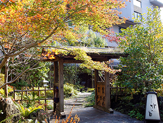 箱根小涌谷温泉 水の音