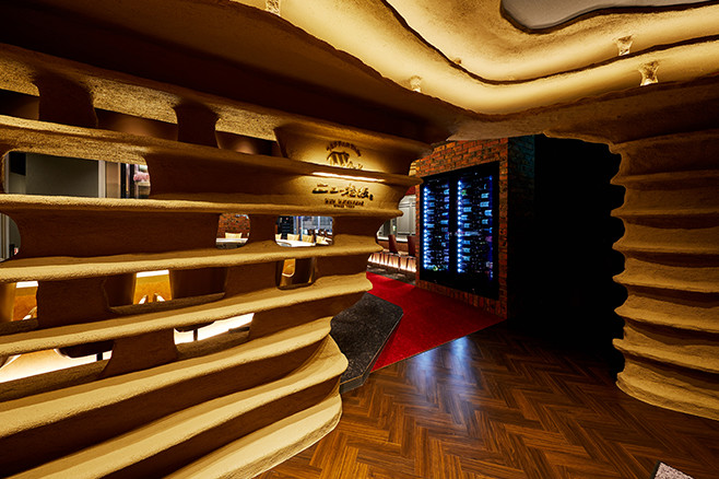 ニュー松坂　難波御堂筋店