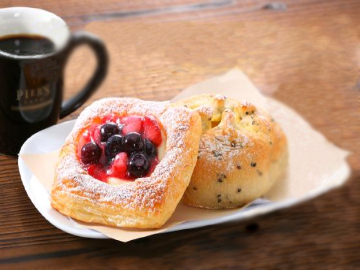 PIER'S CAFE　聖蹟桜ヶ丘店