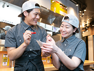 豚山 蒲田店／株式会社ギフトホールディングス