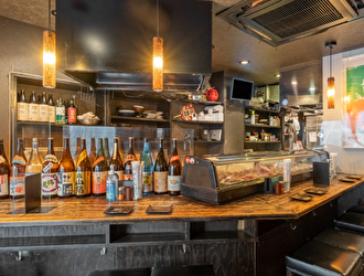 闇市／株式会社 一歩。