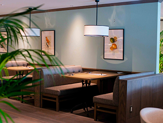 COLONIAL BEACH (コロニアルビーチ)