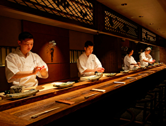 鮨処 一石三鳥／株式会社Human Qreate