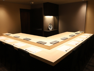 新宿 鮨 よこ田