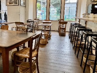 ブラッスリー・サリュー