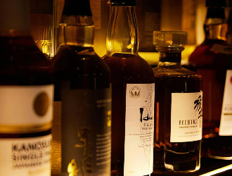 YOLOcafe&bar／株式会社レストレ