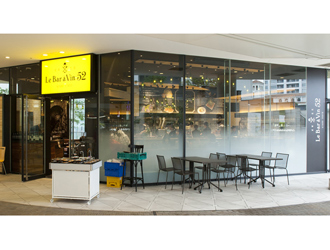 Le Bar a Vin 52　横浜ベイクォーター店