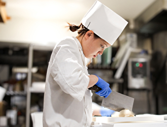 ジンディンロウ あべのキューズモール店