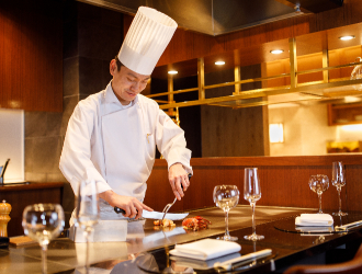 鉄板焼 しろや 銀座亭／株式会社ジーノエマリオ