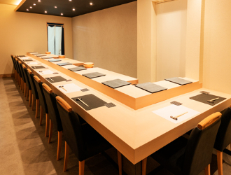 名駅 鮨 さわ田