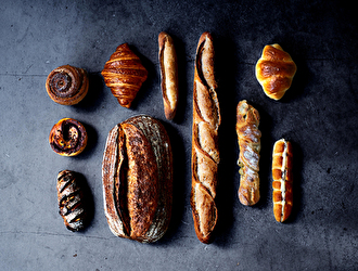 Truffle BAKERY ルミネ新宿店／株式会社ドレステーブル