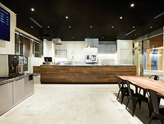 クリスプサラダワークス コレド室町テラス店