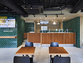 クリスプサラダワークス 二子玉川店