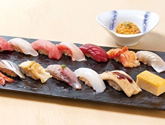 うまい鮨勘 ゆとろぎ 古川店／株式会社アミノ