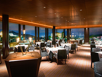 東急ハーヴェストクラブ　有馬六彩／メインダイニング「リストランテ アルトゥーラ」／日本料理「澪里（みおり）」／ザ・ダイニング「万彩（まんさい）」