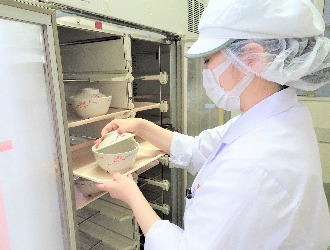 日本金属 板橋工場内食堂