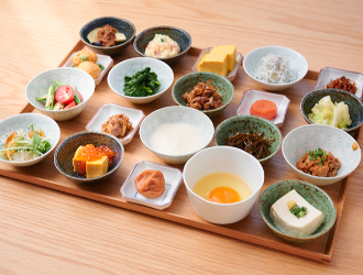 炭火焼き魚と、土鍋炊きごはん。定食屋 おちゃわん／株式会社 StyLe