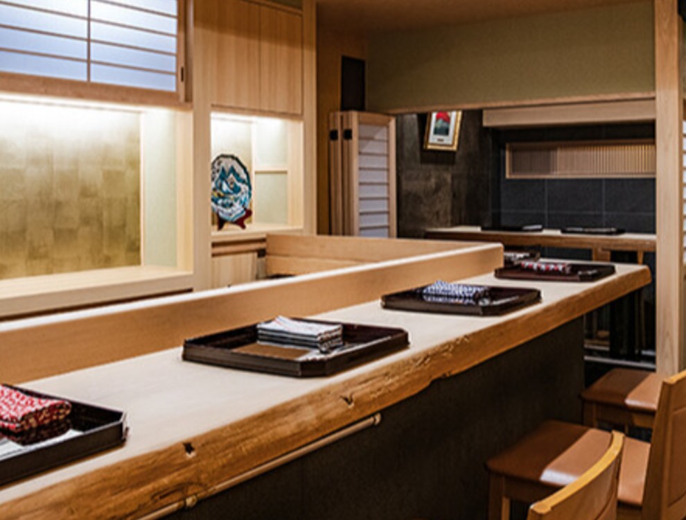 あか坂 帰燕（きえん）