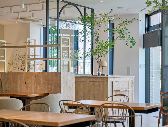 SiKiTO CAFE 幕張店／株式会社四季とカフェ