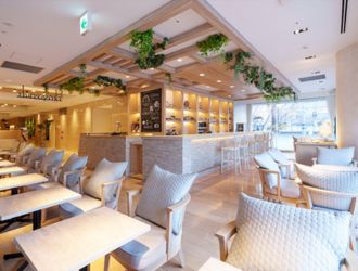 カフェ & バー CROSS POINT