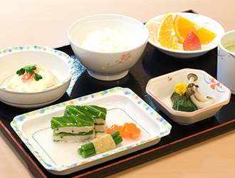 ピオーネ西新井
