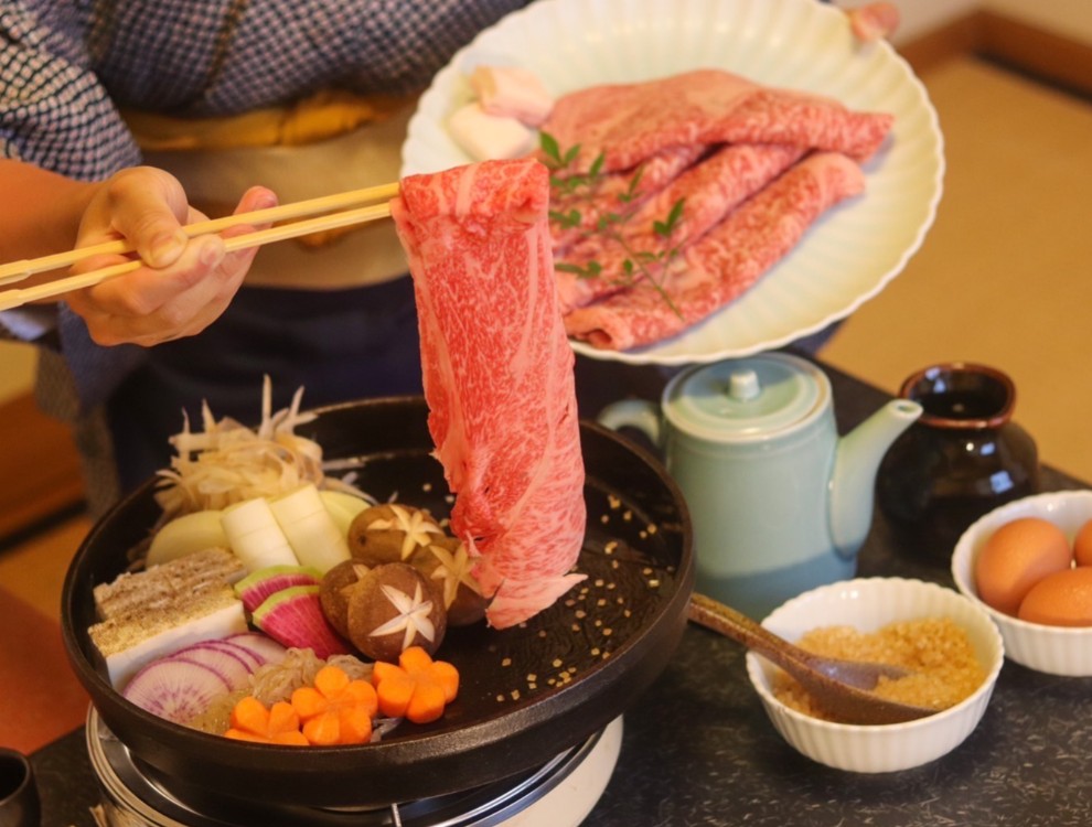 御成町 石川