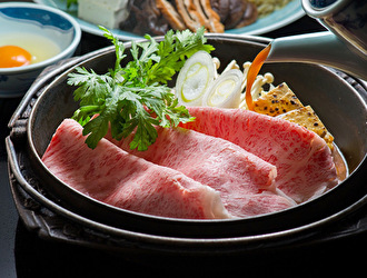 米沢牛 黄木 東京駅黒塀横丁店 ／株式会社 米沢牛黄木