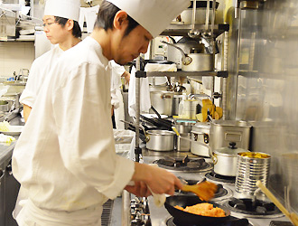 洋食亭ブラームス　LUMINE荻窪店