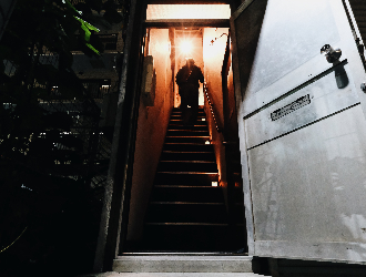 看板のないレストラン「０７６０」