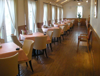 マンマパスタ　グランデ　足立島根店