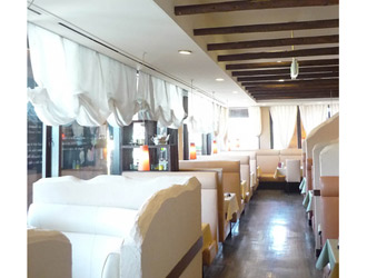 マンマパスタ　六会店