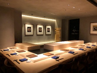 Darnall Hall株式会社（ダーナルホール）／宇田津　鮨、Faramarz Lounge & Gallery 求人