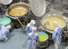 株式会社レパスト　学校営業部 こども達を笑顔にさせる美味しい給食づくりです！