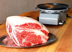 ハンダ株式会社 肉質には本当にこだわっております。リピートの秘訣は食材にあり！