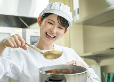 株式会社レパスト　学校営業部 調理師や栄養士の資格と経験が活かせます！