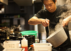 Goemon LLC ▲日本人オーナーなので、赴任後の生活に関するサポートが充実！
現地の環境など聞きたいことがあればご相談ください！