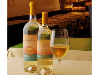 株式会社エムアイエステート イタリアワイン100％！ワインを学びたい方にもぴったりな環境です。料理とワイン、両方のスキルを伸ばしませんか。