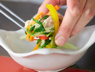 株式会社瀬戸内しまなみリーディング 料理は盛り付けや調理をしっかりとレシピ化予定。経験の浅い方や、若手の方も安心して働けます。