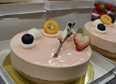 株式会社銀座近江屋洋菓子店 お客様のご要望にお応えしたオリジナルケーキも承っております。